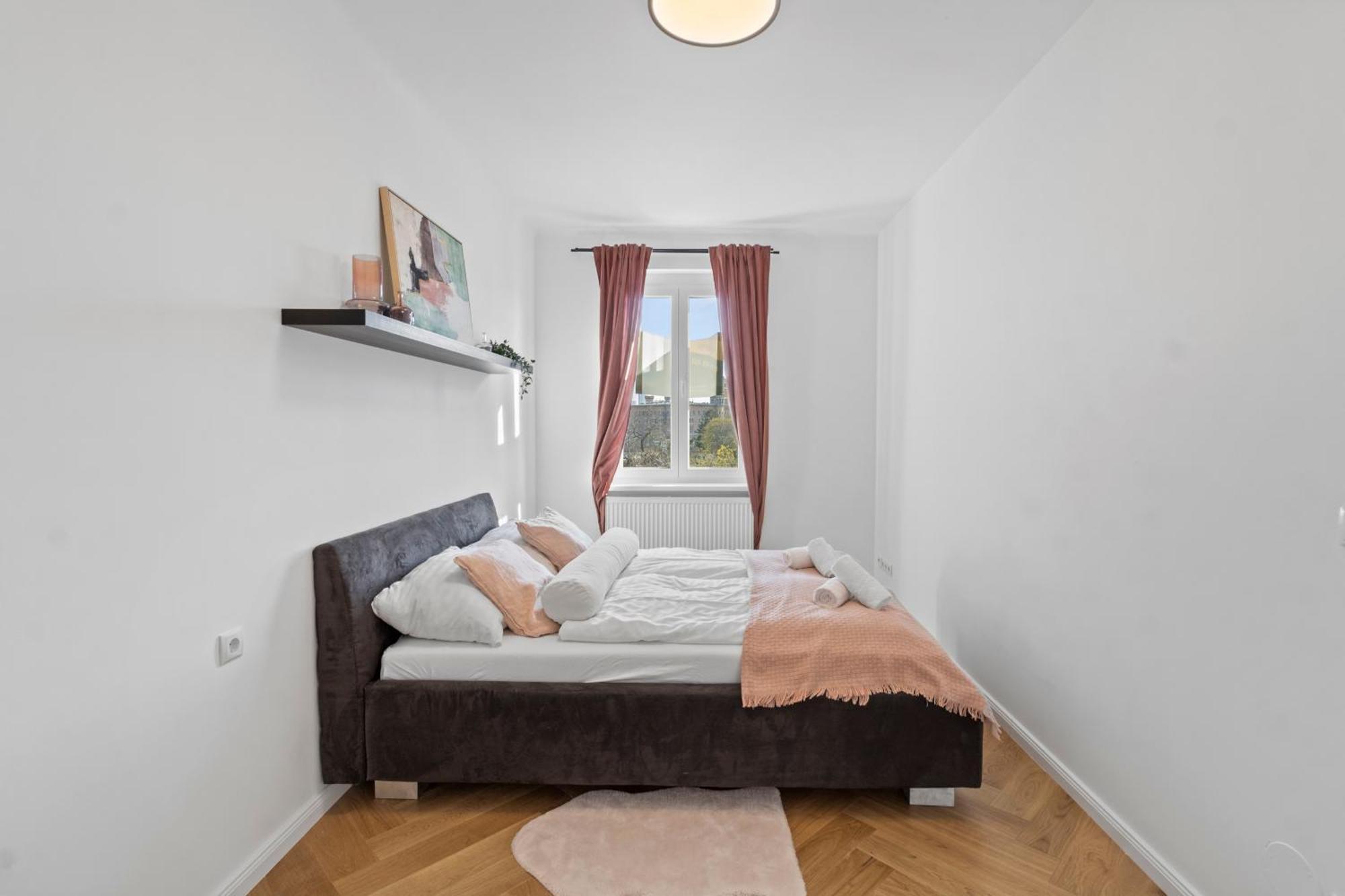 Feelhome-balkon-zentrum-6 Gaeste-wifi-smart Tv * Viena